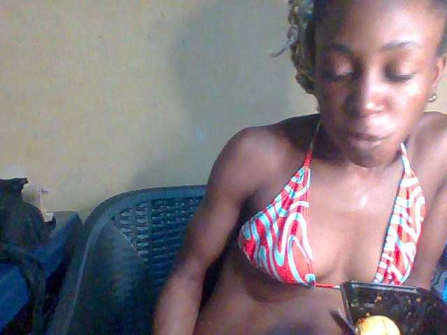 Sexymusclegurl live cam on BongaCams