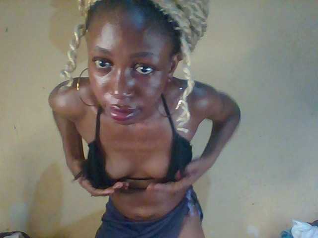 Sexymusclegurl live cam on BongaCams