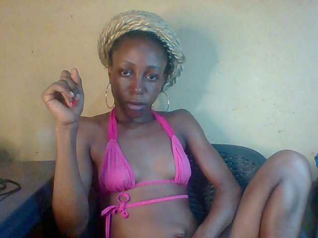 Sexymusclegurl live cam on BongaCams