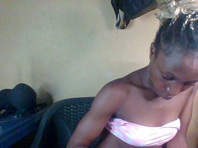 Sexymusclegurl live cam