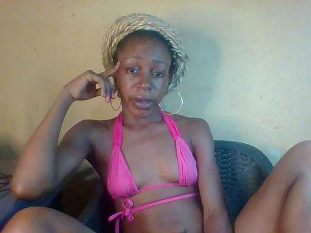 Sexymusclegurl live cam on BongaCams
