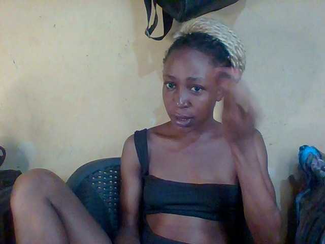 Sexymusclegurl live cam