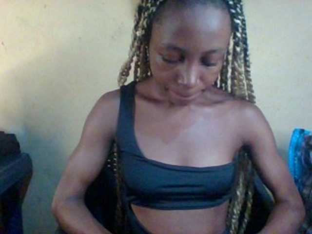 Sexymusclegurl live cam on BongaCams