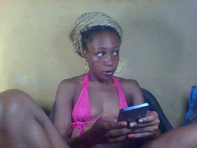 Sexymusclegurl live cam on BongaCams