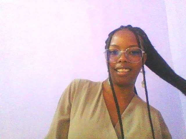 DrLaura webcam