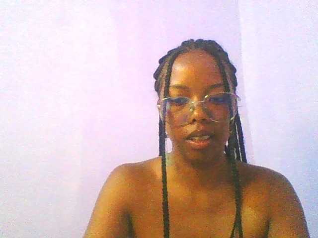 DrLaura webcam