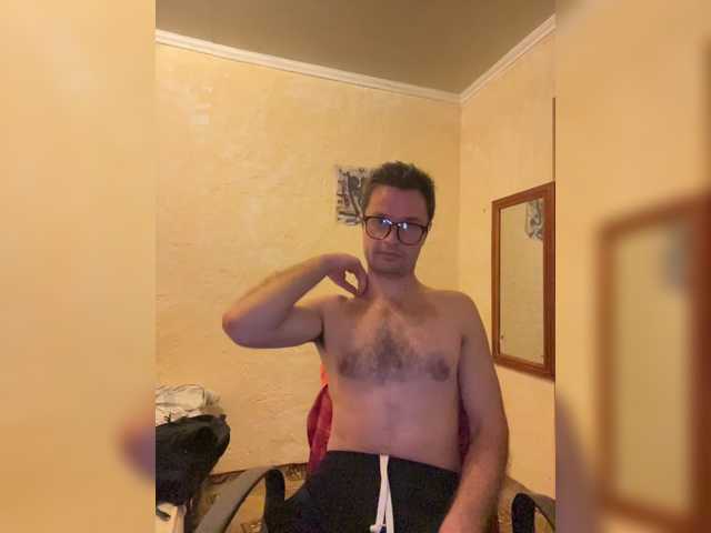 Spiritwhie111 live cam preview