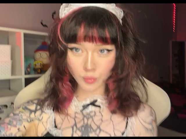 Calverienne live cam on BongaCams