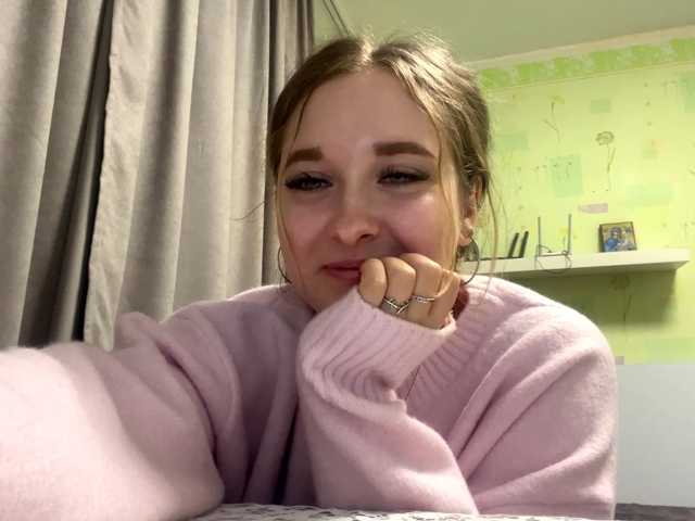 Lerabliss, 18 y/o - Live Cam on BongaCams