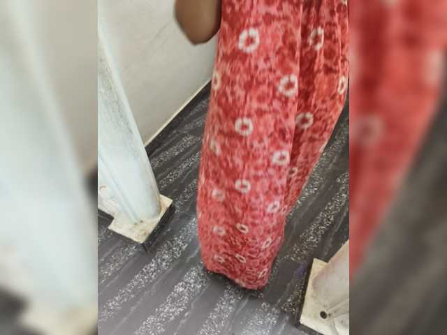 Lavanya12 live cam