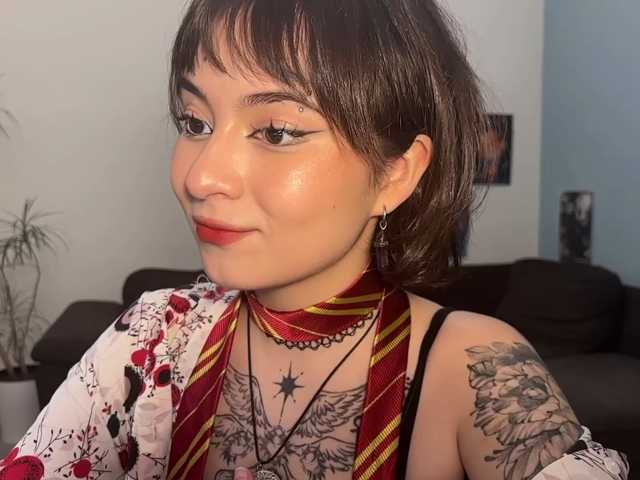RinaMas live cam on BongaCams