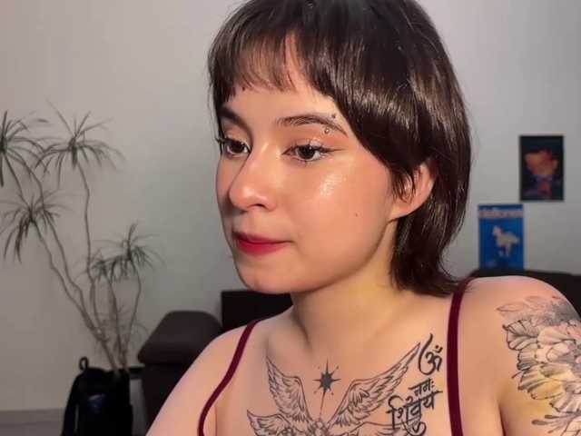 RinaMas live cam on BongaCams