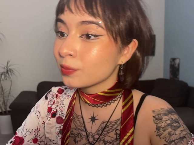 RinaMas live cam on BongaCams