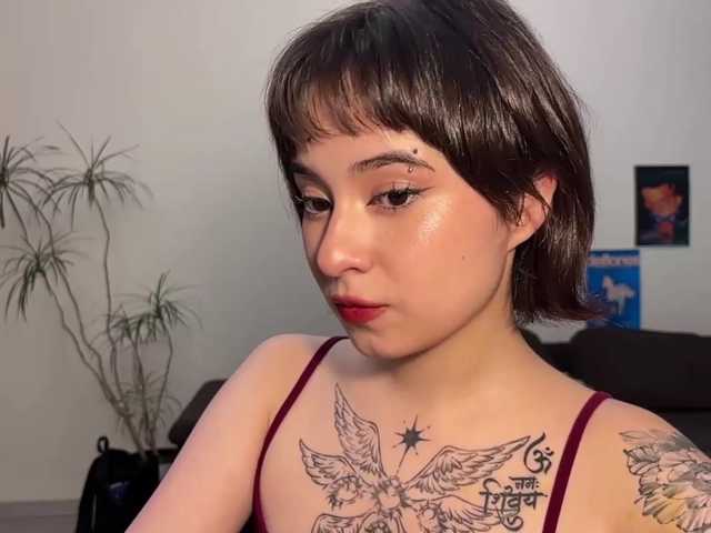RinaMas live cam on BongaCams