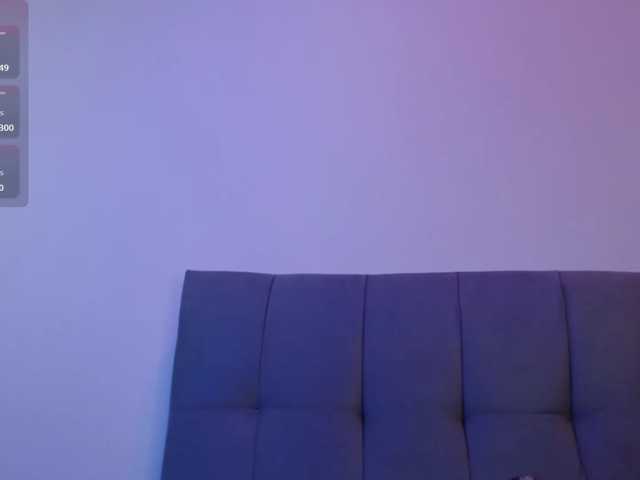 Ashley-Moon live cam on BongaCams