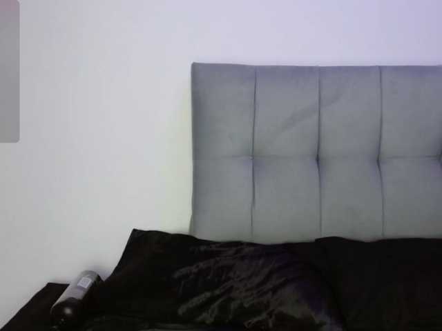 Ashley-Moon live cam on BongaCams