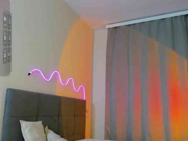 Kristinaforyou's webcam live show