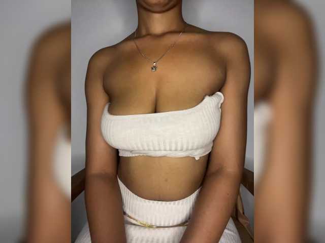 sexy-portable live cam on BongaCams
