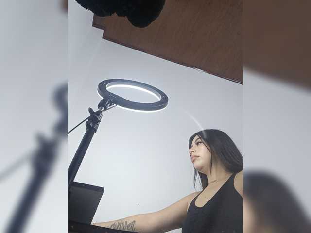 Valeria0920 live cam preview