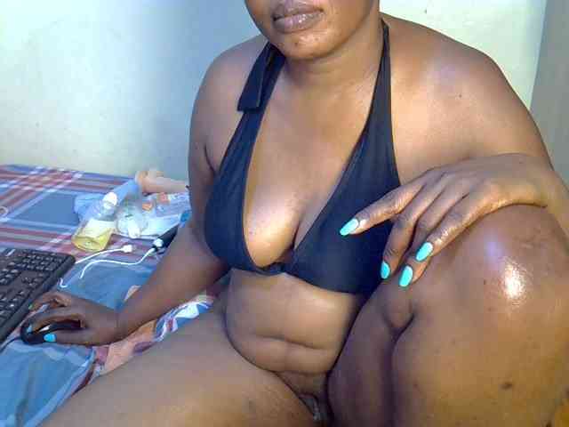 Model: Big-phat-ass
