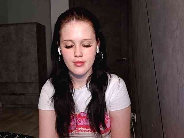 JustCuteAmelia webcam