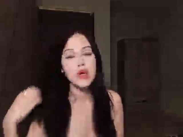 JustCuteAmelia