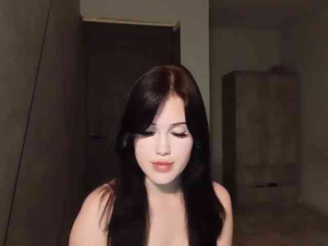 justcuteamelia's live room