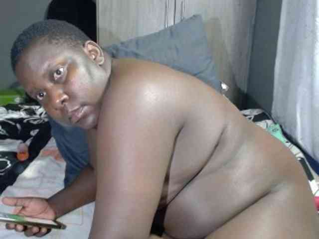 Model: XwetPussy