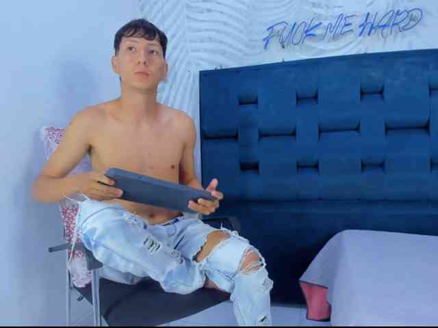 SAMMYHOT19
