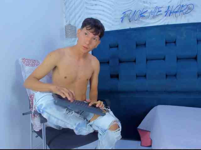 SAMMYHOT19