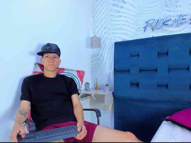 SAMMYHOT19