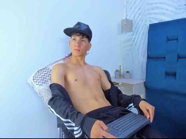 SAMMYHOT19