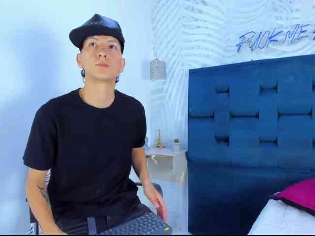 SAMMYHOT19
