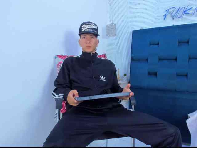 SAMMYHOT19