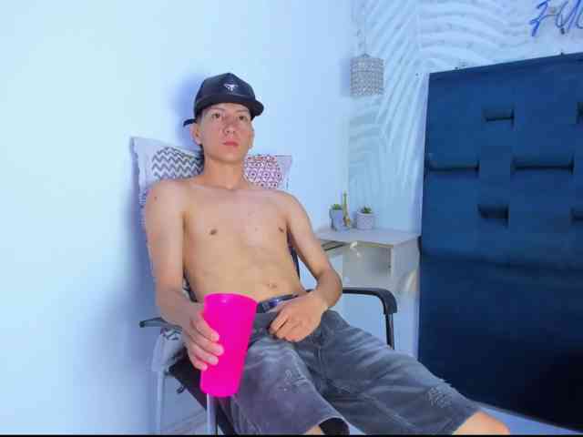 SAMMYHOT19