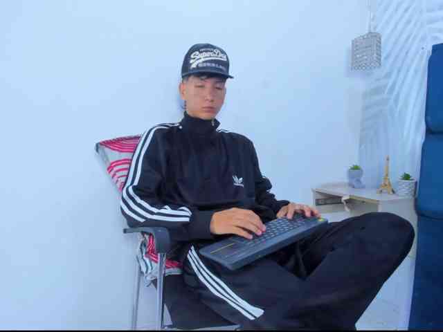 SAMMYHOT19