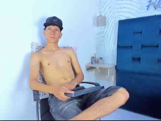 SAMMYHOT19