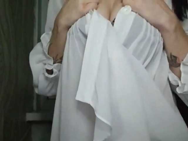 LikaBonita live cam on BongaCams
