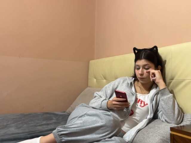 CorazonHamberry live cam on BongaCams
