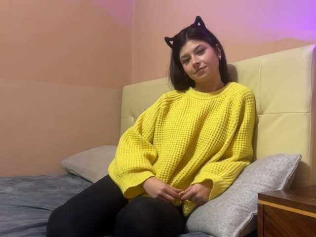 CorazonHamberry live cam on BongaCams