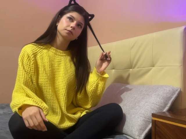 CorazonHamberry live cam on BongaCams