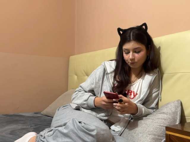 CorazonHamberry live cam on BongaCams