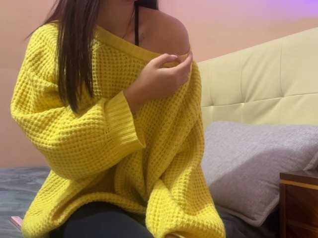 CorazonHamberry live cam on BongaCams