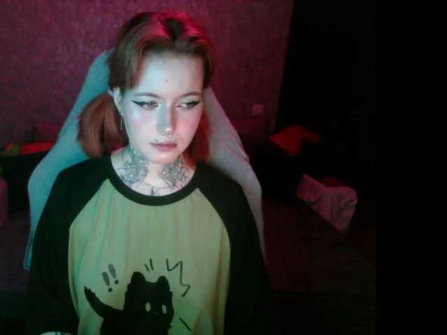 lilacmoon live cam on BongaCams