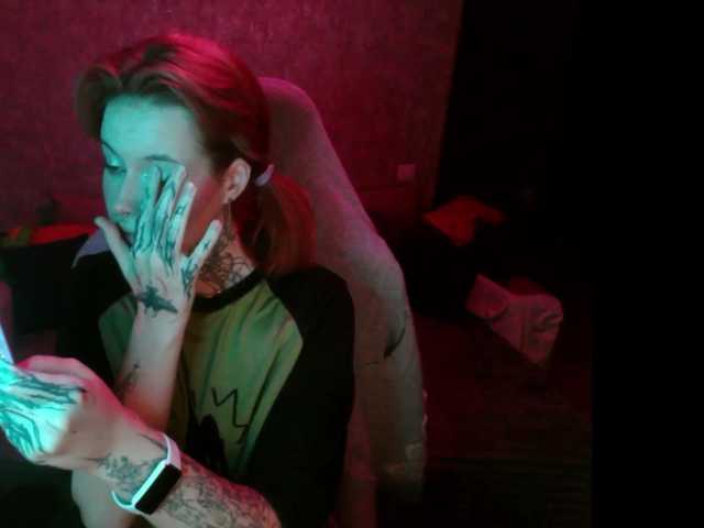 lilacmoon live cam on BongaCams