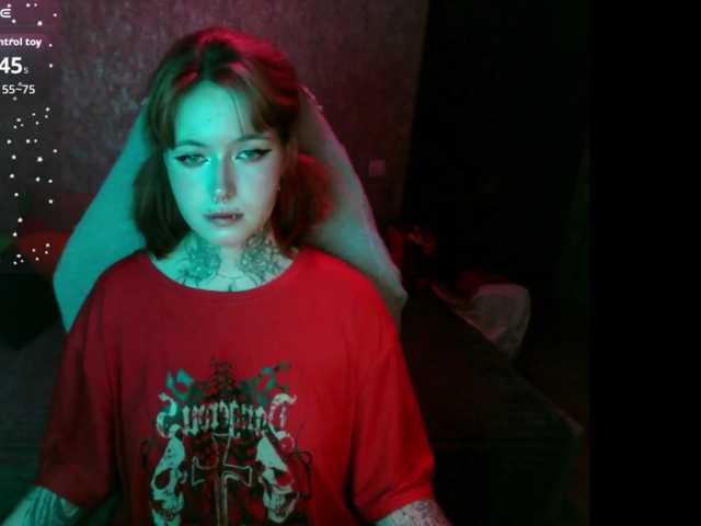 lilacmoon live cam on BongaCams