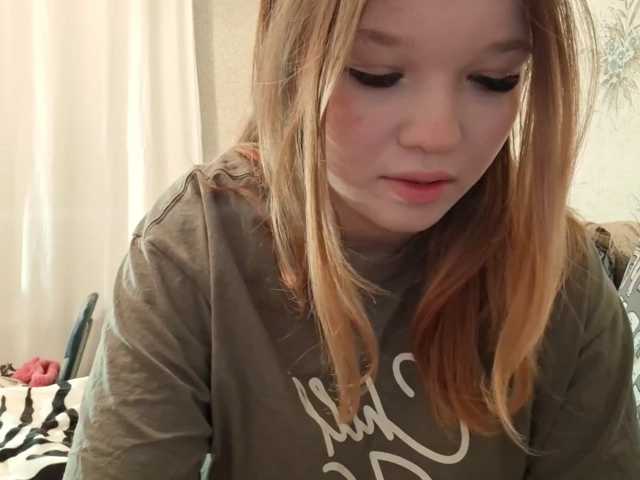 MeowCream live cam on BongaCams