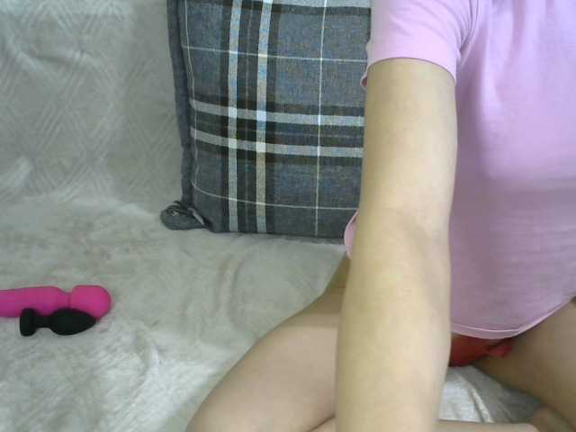 Kirochka3 live cam on BongaCams