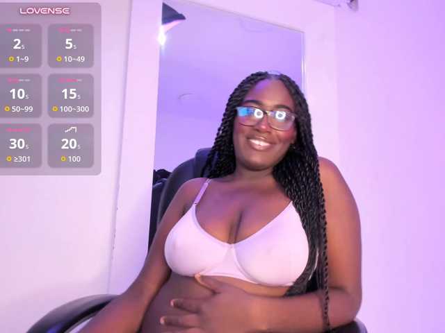 SheylaMunn webcam