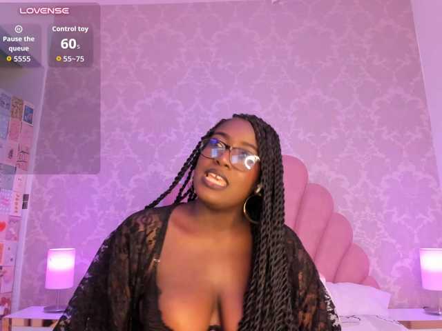 SheylaMunn live cam